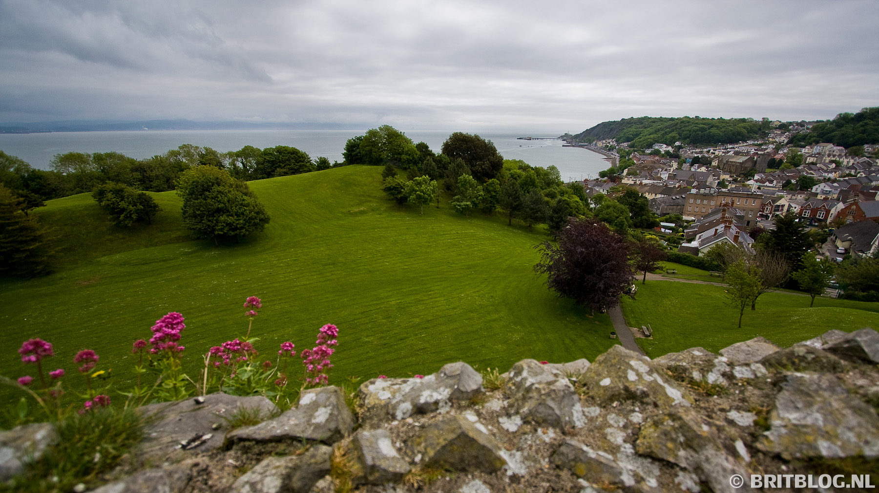 Oystermouth, uitzicht op Mumbles