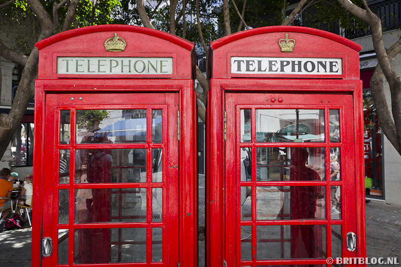 Britse rode telefooncellen in Gibraltar