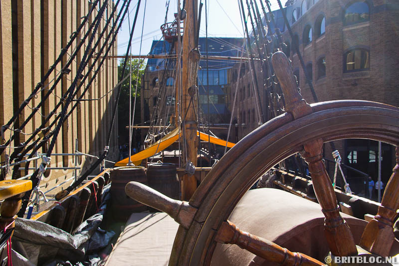 Golden Hinde