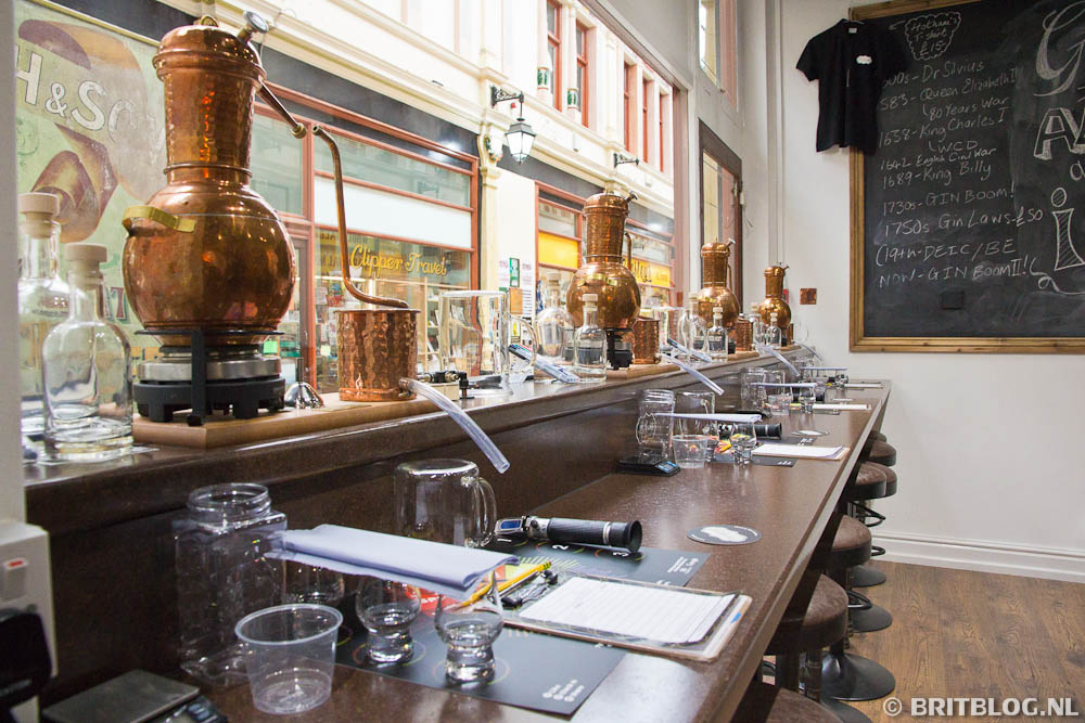 Gin School