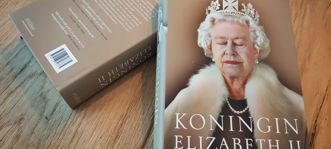 Koningin Elizabeth II, de biografie – Sally Bedell Smith