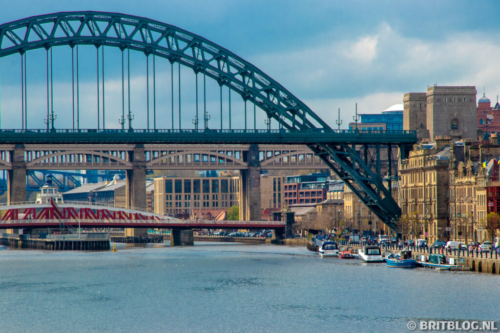 Newcastle upon Tyne, Engeland, heeft maar liefst 7 bruggen over de Tyne naar Gateshead toe.