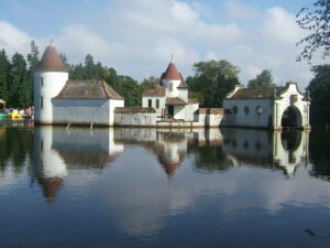 The Dutch Village, Craigtoun Park