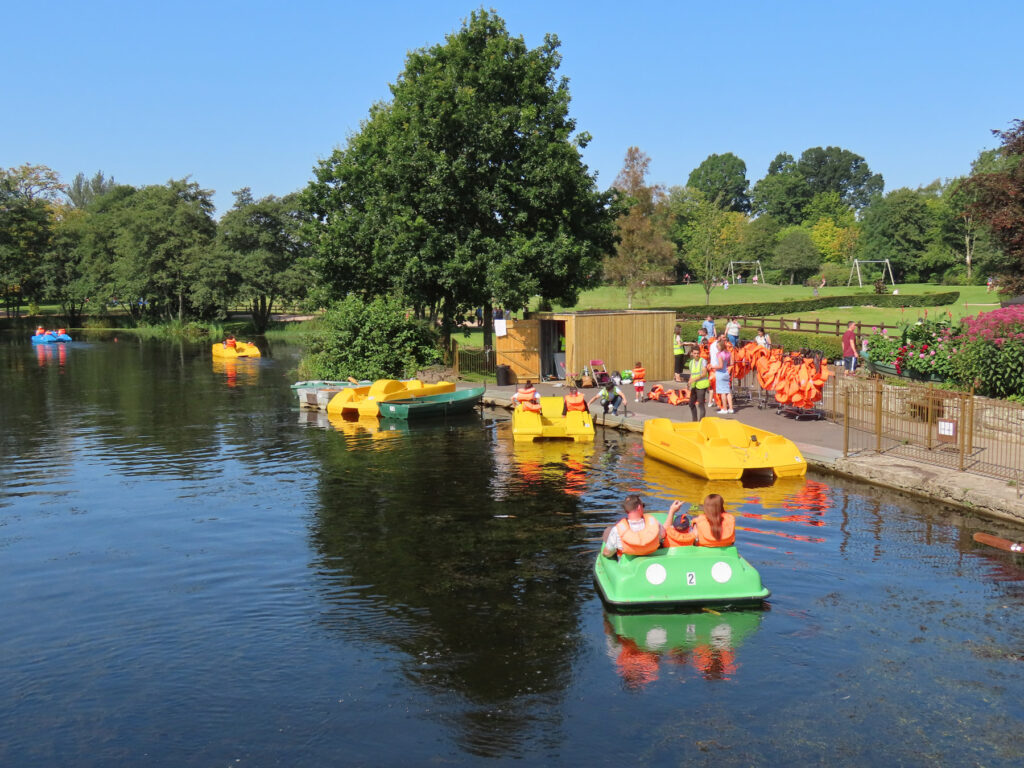 bootjes in Craigtoun Park, Schotland