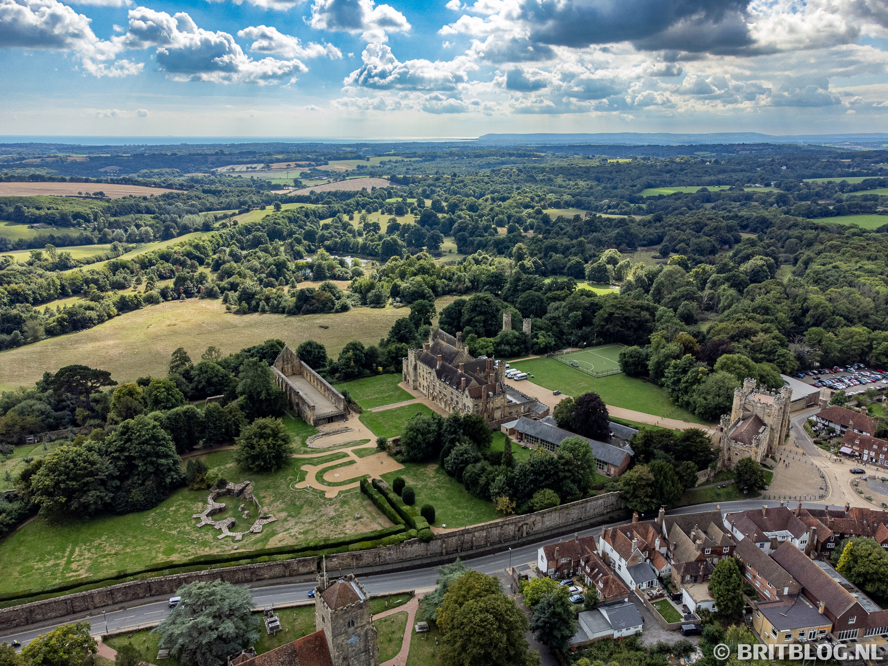 1066 Battle of Hastings, abbey and battlefield met drone