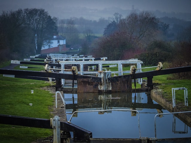 Caen Hill Lock