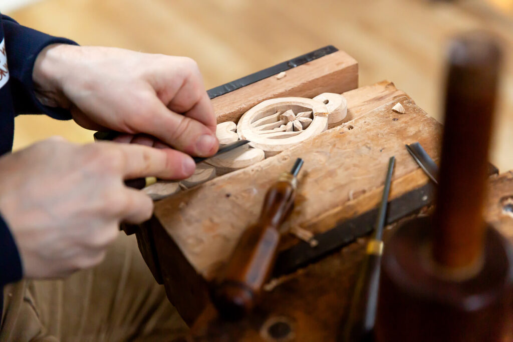 Love spoons workshop