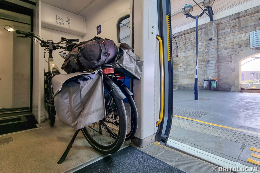 Met de fiets in de trein in Engeland (Northern Railway)