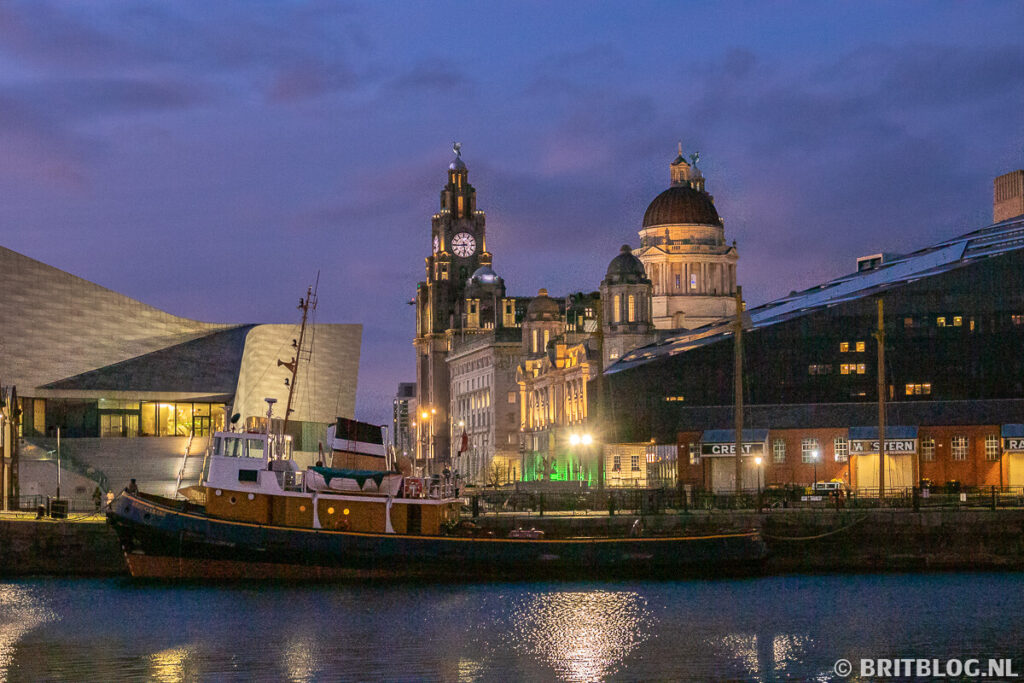 Liverpool in de avond