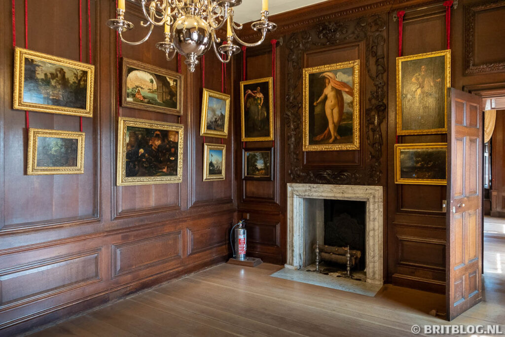 Hampton Court Palace