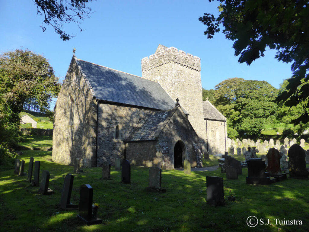 De kerk van St.Cadoc in Cheriton.