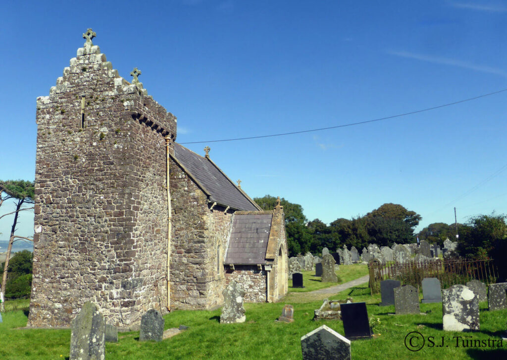 Llanmadoc, De kerk van St Madoc.