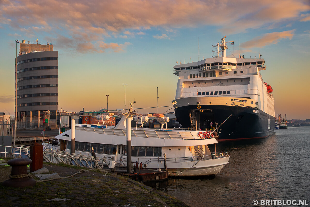 DFDS schip voor een minicruise Newcastle