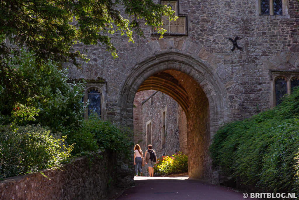 Dunster Castle: de ingang van het kasteel van Dunster