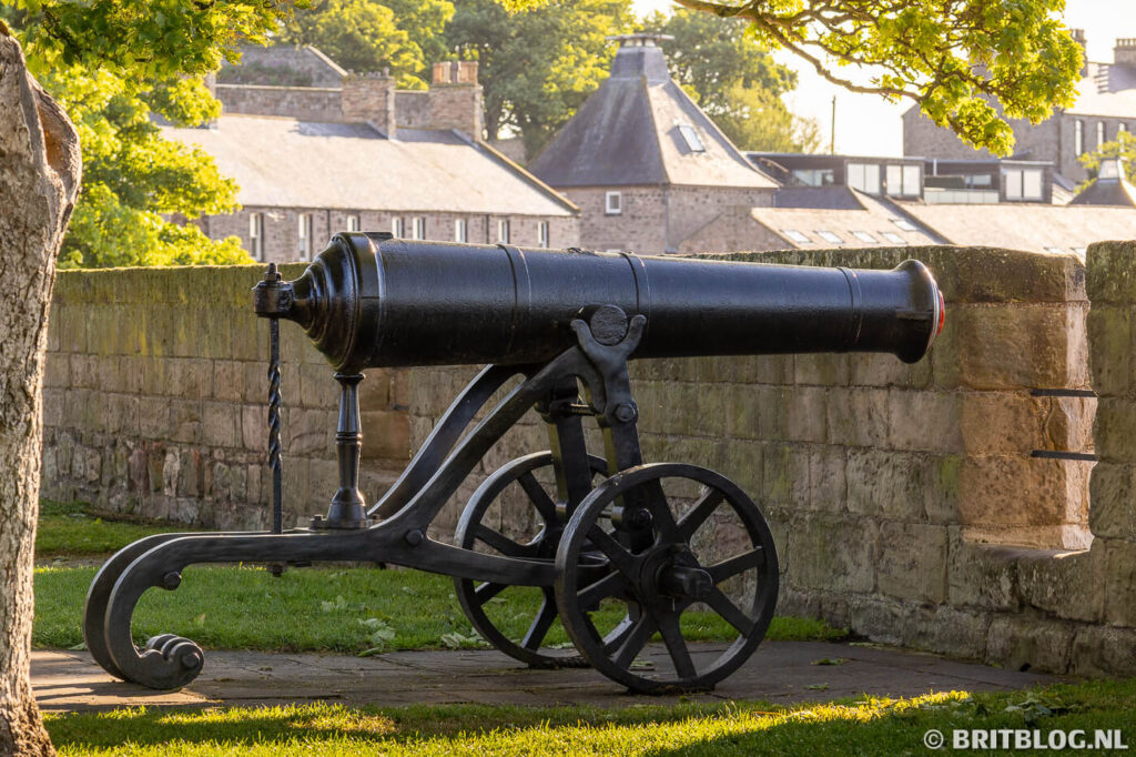 kanon op de stadsmuren van Berwick-upon-Tweed 