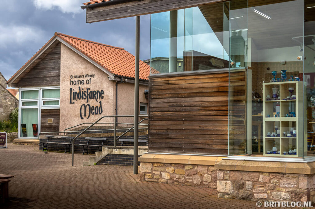 Lindisfarne Mead winkel op Holy Island