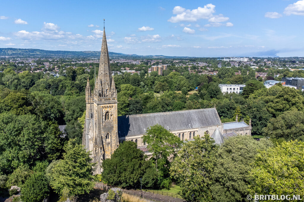 Llandaff Cathedral, een van de must sees in de omgeving van Cardiff
