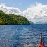 Met de boot over Loch Ness