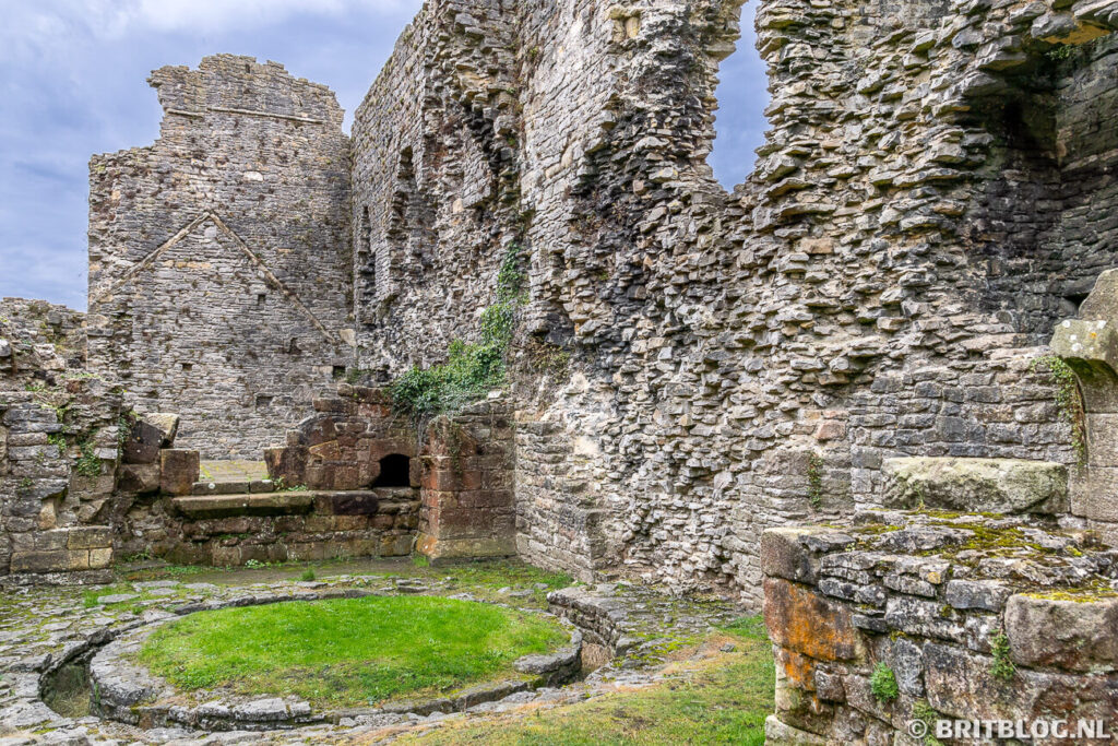 Middleham Castle North Yorkshire Engeland 3