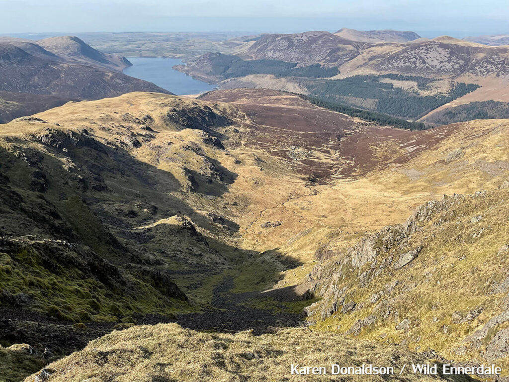 Ennerdale Water vanuit de bergen gezien
