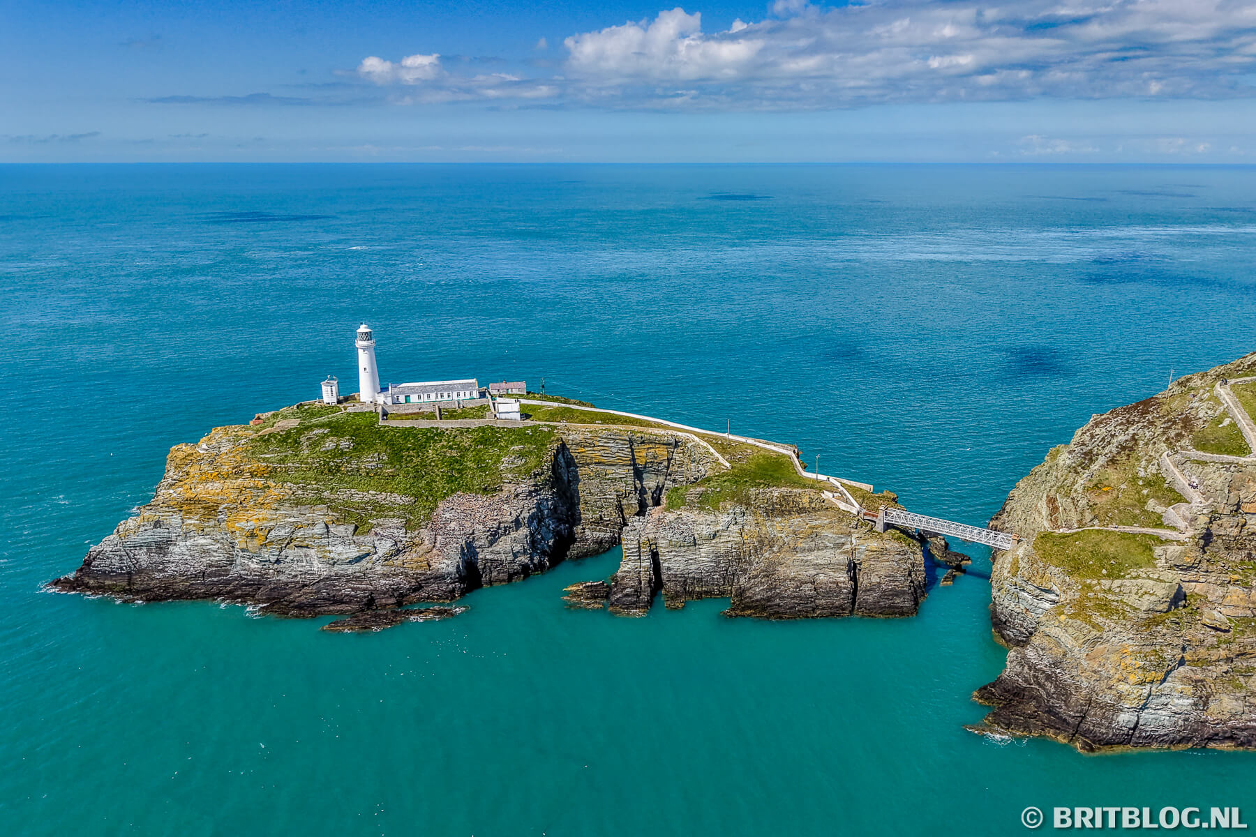 South Stack Lighthouse bij Anglesey in Noord-Wales